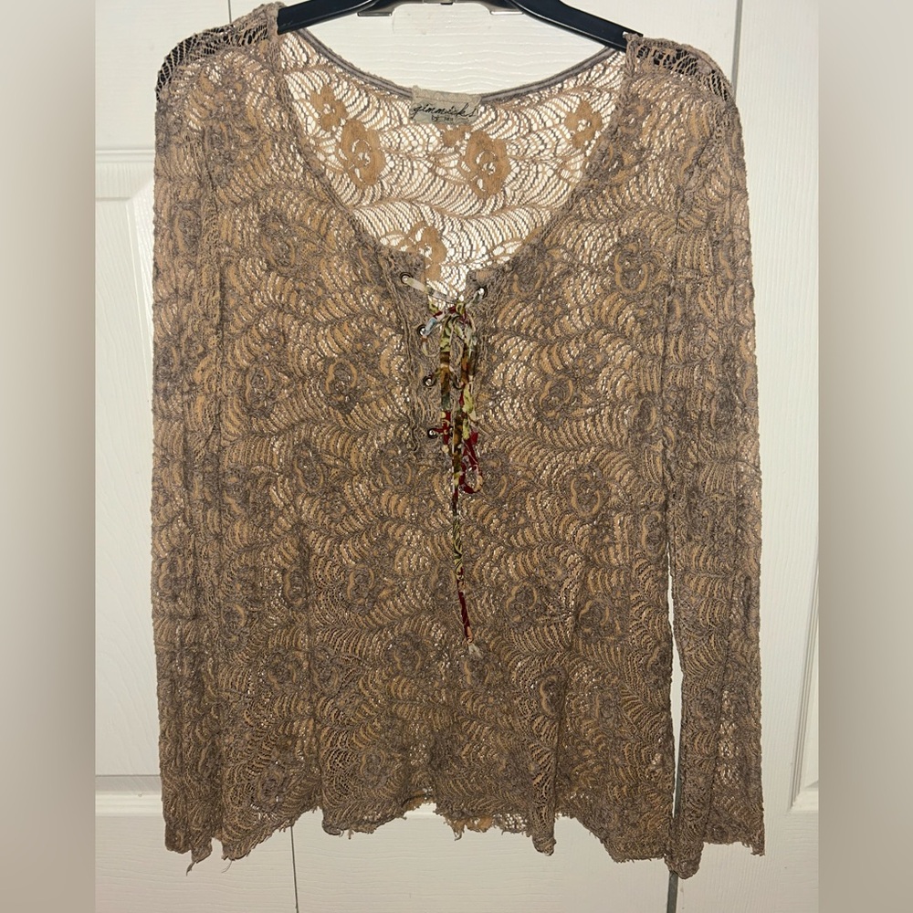 Gimmicks by BKE Tan Lace Blouse